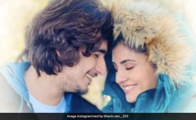 कृष्णा शांति प्रोडक्शन ने फ़िल्म 'इश्क़ पशमीना' का मोशन पोस्टर किया लॉन्च