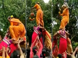 नौवारी साड़ी पहनीं 'दादी' ने फोड़ी दही हांडी, VIDEO पर आ रहे हैं जबरदस्त रिएक्शन नौवारी साड़ी पहनीं 'दादी' ने फोड़ी दही हांडी, VIDEO पर आ रहे हैं जबरदस्त रिएक्शन