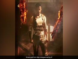 'पठान' में शाहरुख खान को टक्कर देगा जिम, जॉन अब्राहम के किरदार का हुआ खुलासा 'पठान' में शाहरुख खान को टक्कर देगा जिम, जॉन अब्राहम के किरदार का हुआ खुलासा