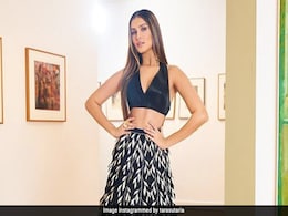 Tara Sutaria's Black And White Lehenga Is Just What A Modern Day Ethnic Dream Looks Like Tara Sutaria's Black And White Lehenga Is Just What A Modern Day Ethnic Dream Looks Like