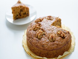 Leftover Roti Cake: रात की बच गई हैं रोटियां तो फेंके नहीं बनाएं सुपर डिलीशियस केक, उंगलियां चाटते रह जाएंगे घर वाले... Leftover Roti Cake: रात की बच गई हैं रोटियां तो फेंके नहीं बनाएं सुपर डिलीशियस केक, उंगलियां चाटते रह जाएंगे घर वाले...