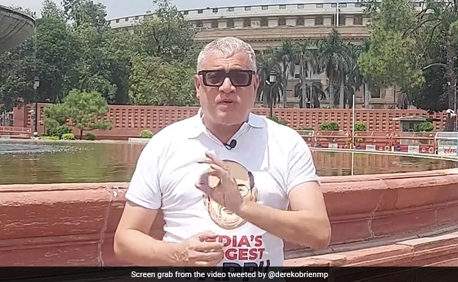 Amit Shah's Cartoon In Trinamool's "India's Biggest Pappu" T-Shirt Design