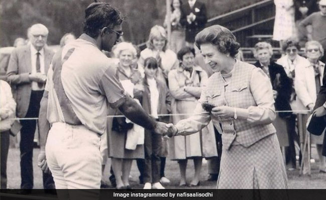 Actor Nafisa Ali Shares Special Memory Of Queen With 2 Throwback Pics