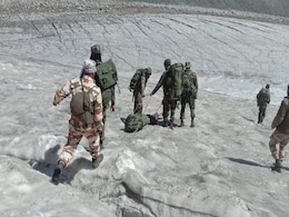 Trekker's Body Recovered From 18,700 Feet In Himachal Op Trekker's Body Recovered From 18,700 Feet In Himachal Op