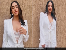 Akansha Ranjan Kapoor's Power Style Is Right In White Akansha Ranjan Kapoor's Power Style Is Right In White