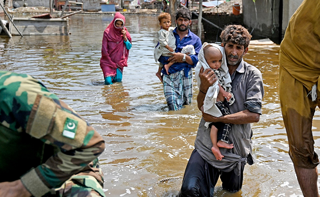 Nearly 1,500 Dead In Pakistan's Devastating Floods