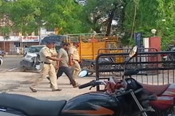 Over 200 Arrested In Raids Against Popular Front (PFI) Across 7 States Over 200 Arrested In Raids Against Popular Front (PFI) Across 7 States