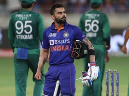 India Great Questions Timing Of Virat Kohli's 'Only MS Dhoni Messaged' Comment