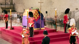 Queen Elizabeth के अंतिम दर्शन नहीं कर पाएगा चीनी प्रतिनिधिमंडल, ब्रिटेन ने इस वजह से किया इंकार...