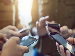 Opinion: The 'Financial Wizards' Of Social Media Opinion: The 'Financial Wizards' Of Social Media