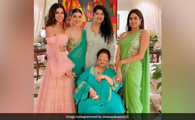Shanaya Kapoor Shares A Pic With Cousins Janhvi, Khushi And Anshula On Her Grandmother's Birthday