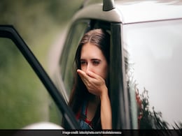 Motion Sickness: सफर में निकलते ही उल्टी आने जैसा होता है महसूस, तो इन 4 चीजों को ट्रेवल करते समय हमेशा रखें साथ  Motion Sickness: सफर में निकलते ही उल्टी आने जैसा होता है महसूस, तो इन 4 चीजों को ट्रेवल करते समय हमेशा रखें साथ