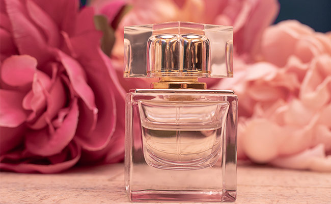 Amazon Great Indian Festival 2022: Premium Perfumes For Women At Up To 60% Off