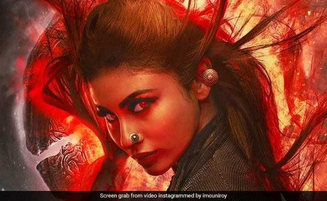 <i>Brahmastra</i>: Mouni Roy's Junoon Is The Villain Twitter Loves