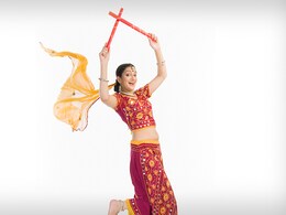 Zepto Sells Over One Lakh Dandiya Sticks During Navratri