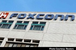 Vedanta-Foxconn Joint Venture To Set Up Semiconductor Plant In Gujarat Vedanta-Foxconn Joint Venture To Set Up Semiconductor Plant In Gujarat