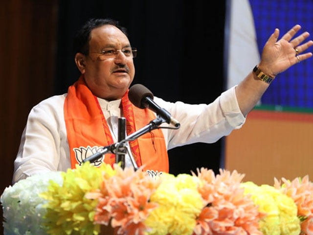 "PM मोदी ने वैक्सीन बनाकर आपकी रक्षा की, अब BJP की रक्षा करने की बारी आपकी", हिमाचल में बोले नड्डा