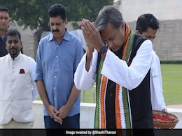 Shashi Tharoor Visits Rajiv Gandhi Memorial Ahead Of Filing Nomination Shashi Tharoor Visits Rajiv Gandhi Memorial Ahead Of Filing Nomination