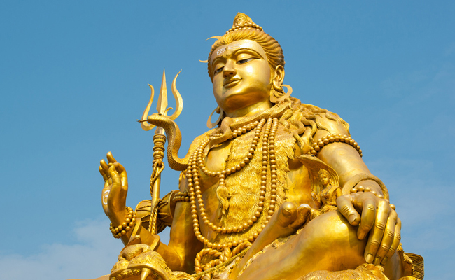 Shiv Puja: प्रदोष काल में रोजाना इस तरह कर सकते हैं शिवजी की स्तुति, मिलेगा भरपूर आशीर्वाद!