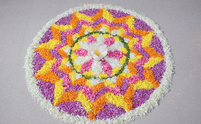 Happy Onam 2022: इन खूबसूरत संदेशों के जरिए अपनों को कहें, ओणम की हार्दिक शुभकामनाएं