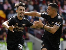 Arsenal Hammer Brentford To Regain Premier League Top Spot