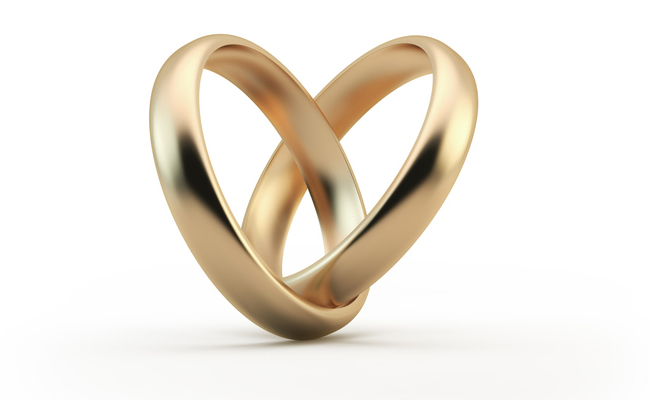 Amazon Great Indian Festival: Don't Miss Out On These Fabulous Deals On Gold Rings For Women