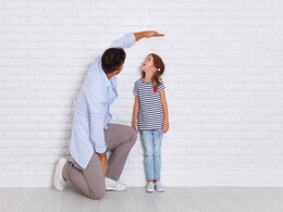 अपने लाडले और लाडली की लंबाई को लेकर हैं परेशान तो उन्हें पिलाना शुरू कर दीजिए ये जूस अपने लाडले और लाडली की लंबाई को लेकर हैं परेशान तो उन्हें पिलाना शुरू कर दीजिए ये जूस