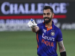 Virat Kohli का 71वां अंतरराष्ट्रीय शतक: इतना खराब भी नहीं रहा तीन साल के सूखे का सफ़र Virat Kohli का 71वां अंतरराष्ट्रीय शतक: इतना खराब भी नहीं रहा तीन साल के सूखे का सफ़र