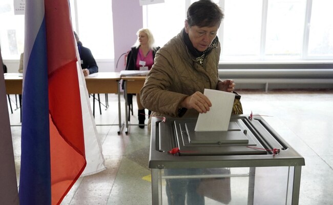 Russia-Staged Annexation Votes "Null And Worthless": Ukraine