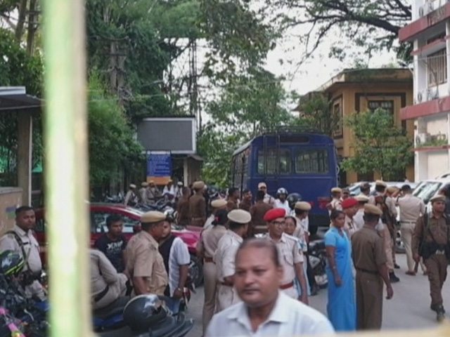 बंगाल सहित देश के के कई राज्यों में पीएफआई के ठिकानों पर छापा