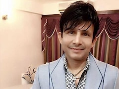 मुंबई पुलिस ने ओशिवारा फायरिंग केस में एक्टर KRK को हिरासत में लिया