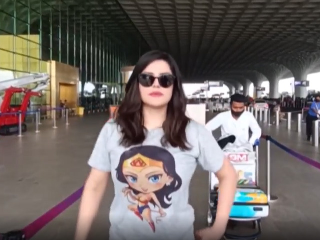 Zareen Khan's Airport Diaries