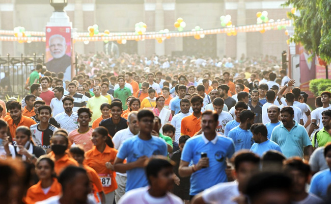 Delhi Slum Children Take Part In PM's Cross Country Race