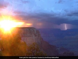 "Nature At Her Most Incredible": Video Shows Thunderstorms Sweeping Over Grand Canyon In US "Nature At Her Most Incredible": Video Shows Thunderstorms Sweeping Over Grand Canyon In US