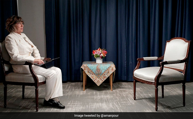 Journalist's 'No' To Headscarf Makes Iran President Cancel Interview