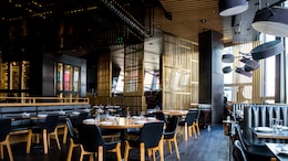 Best Standalone Restaurants And Bars In Anna Nagar, Chennai