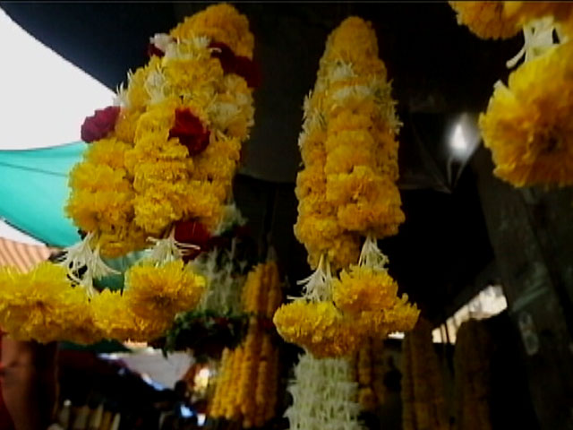 Mulya Creation Preserving <i>Jaimala</i> Through Clothing