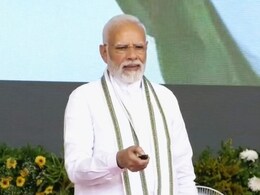 पिता खो चुकीं 500 लड़कियों को आशीर्वाद देंगे PM मोदी, गुजरात चुनावों के बीच शादी में होंगे शरीक पिता खो चुकीं 500 लड़कियों को आशीर्वाद देंगे PM मोदी, गुजरात चुनावों के बीच शादी में होंगे शरीक
