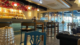 Plaka Cocktail Bar And Bistro Is The Newest Addition To Cyber Hub, Gurugram