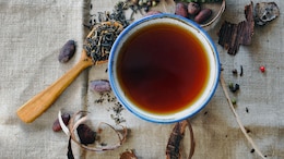 5 Tasty Detox Drinks To Keep Your Metabolism In Check This Festive Season