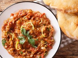 How To Make Maharashtrian-Style Baingan Ka Bharta For A Delicious Meal