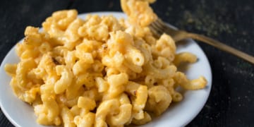 Rice Cooker Mac and Cheese