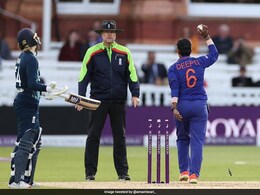 "Shouldn't Be Difficult For...": Alex Hales On Deepti Sharma's Run-Out Of Charlie Dean "Shouldn't Be Difficult For...": Alex Hales On Deepti Sharma's Run-Out Of Charlie Dean