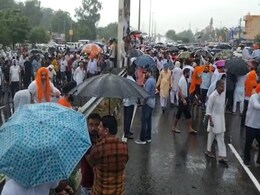 हरियाणा: धान की सरकारी खरीद न पर कुरुक्षेत्र में किसानों का विरोध प्रदर्शन  हरियाणा: धान की सरकारी खरीद न पर कुरुक्षेत्र में किसानों का विरोध प्रदर्शन