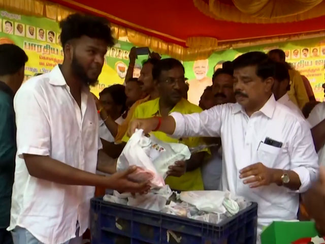 Tamil Nadu BJP Leaders Distribute Over 700 Kg Fish On PM's Birthday