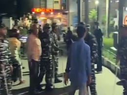 Jamia Student Shot At Inside Delhi Hospital After Clash At University Jamia Student Shot At Inside Delhi Hospital After Clash At University