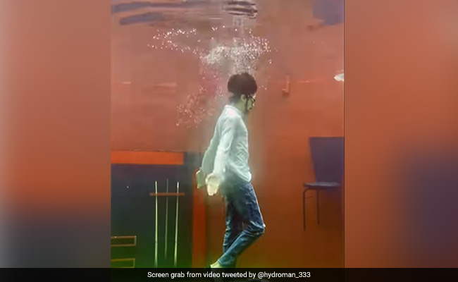 Watch: This Man's Moonwalking Skills Underwater Has Left Internet Floored