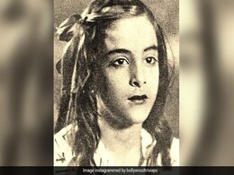 अंग्रेज जैसी दिख रही यह बच्ची है सुपरस्टार बेटे की मां और दिग्गज हीरो की पत्नी, ऑस्कर में जा चुकी हैं इनकी खुद की फिल्म, पहचाना आपने? अंग्रेज जैसी दिख रही यह बच्ची है सुपरस्टार बेटे की मां और दिग्गज हीरो की पत्नी, ऑस्कर में जा चुकी हैं इनकी खुद की फिल्म, पहचाना आपने?