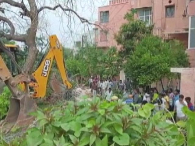 Part Of Noida Apartment Building Wall Collapses, Some Workers Trapped