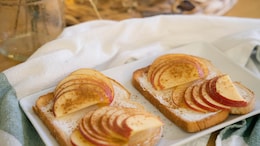 Quick Breakfast Recipe: How To Make Apple French Toast